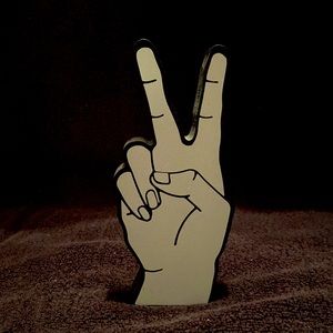peace sign hand decoration